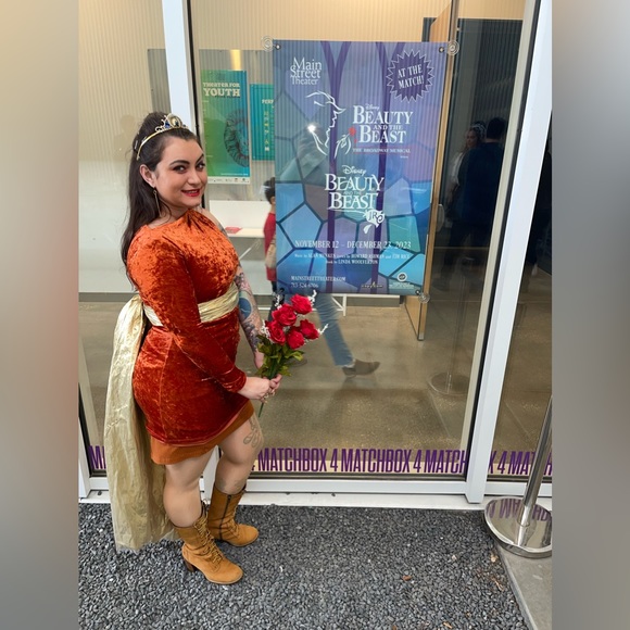 Meet your Posher, Macey Quinne - Picture 2 of 15